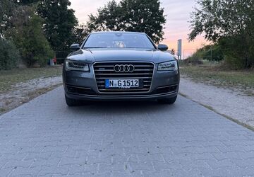 Audi A8 241.000 km 21.900 &euro; Nürnberg 90425