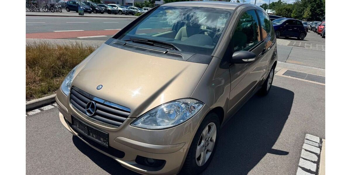 Mercedes-Benz A 160 94.000 km 2.500 &euro; Nürnberg 90449