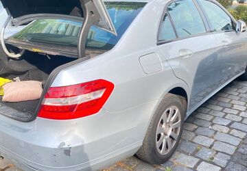 Mercedes-Benz 220 220.000 km 7.499 &euro; Nürnberg 90461