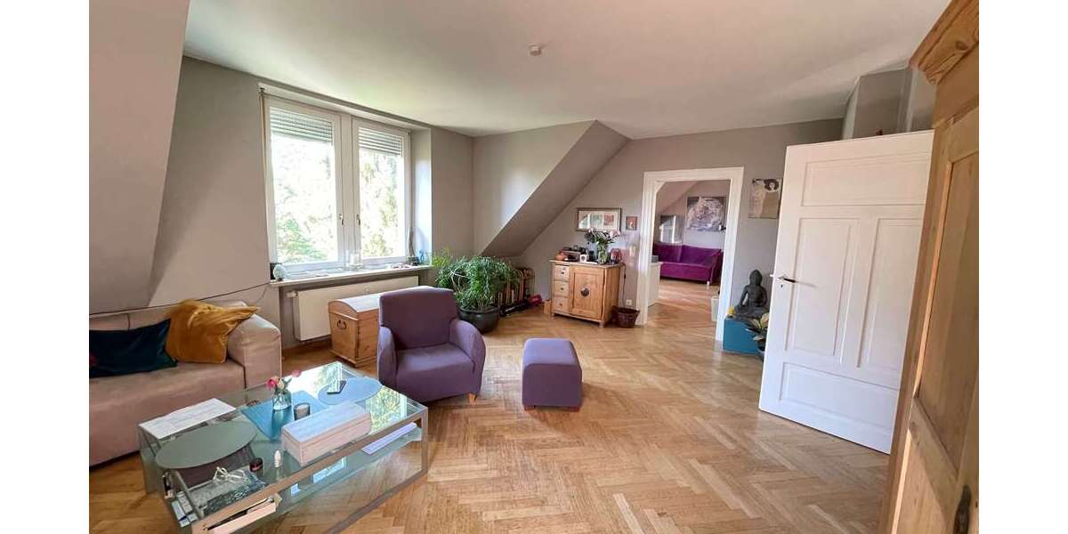 Etagenwohnung Erlangen Buckenhofer Siedlung - 4 Zimmer, 105 m&sup2;, 1.450&euro; | Angebot:26809593
