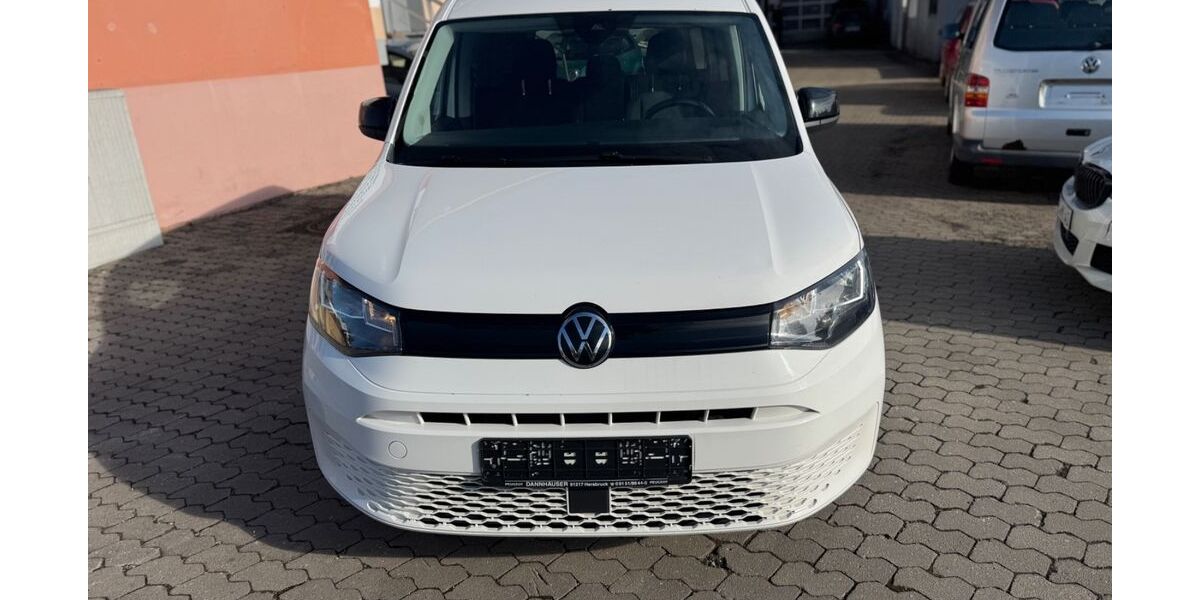 VW Caddy 326.000 km 11.900 &euro; Nürnberg 90431