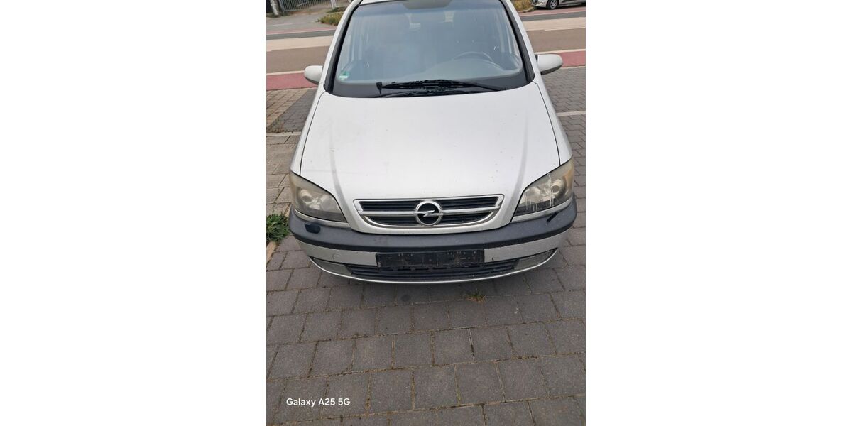 Opel Zafira 190.000 km 1.100 &euro; nürnberg 90443