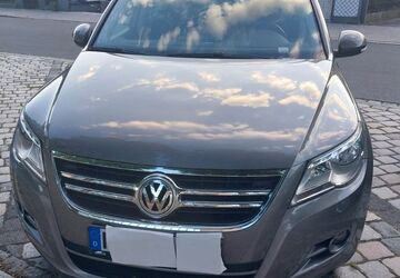 VW Tiguan 107.000 km 9.999 &euro; Nürnberg 90411