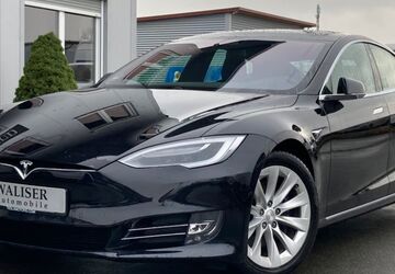 Tesla Model S 82.500 km 27.970 &euro; Fürth 90763
