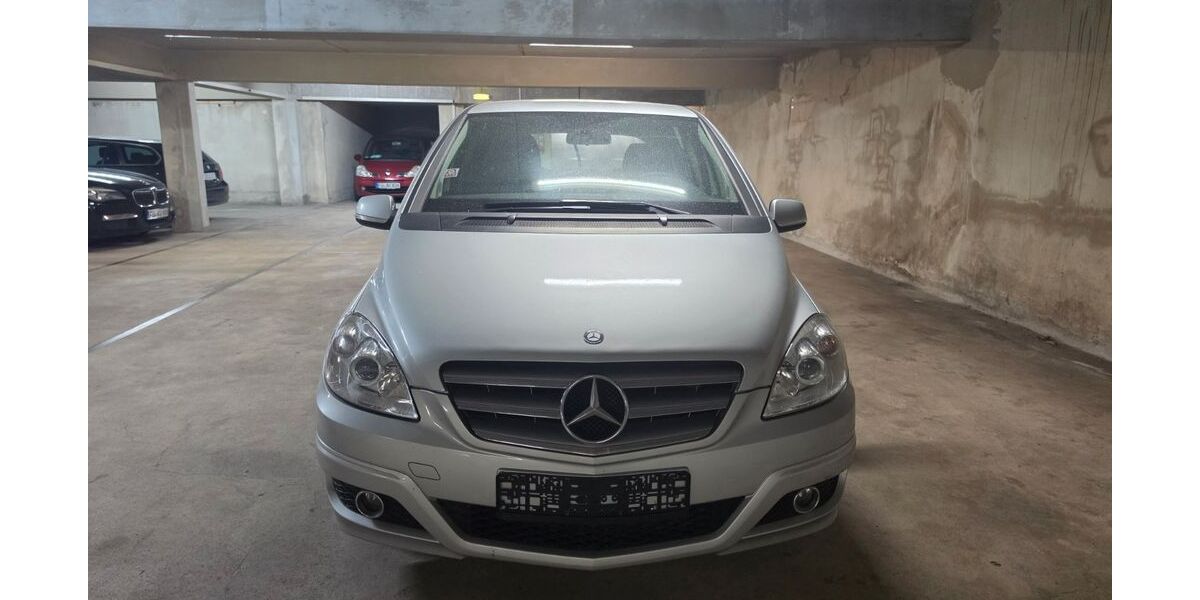 Mercedes-Benz B 180 255.777 km 1.900 &euro; Nürnberg 90431