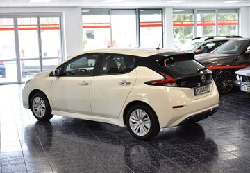 Nissan Leaf 26.101 km 13.470 &euro; Nürnberg 90431