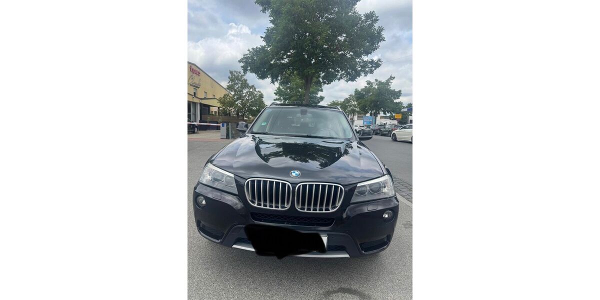 BMW X3 270.000 km 9.200 &euro; Nürnberg 90478