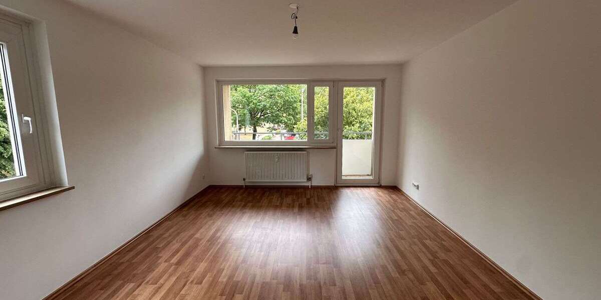 Etagenwohnung Nürnberg Neuselsbrunn - 3 Zimmer, 75 m&sup2;, 906&euro; | Angebot:26985194
