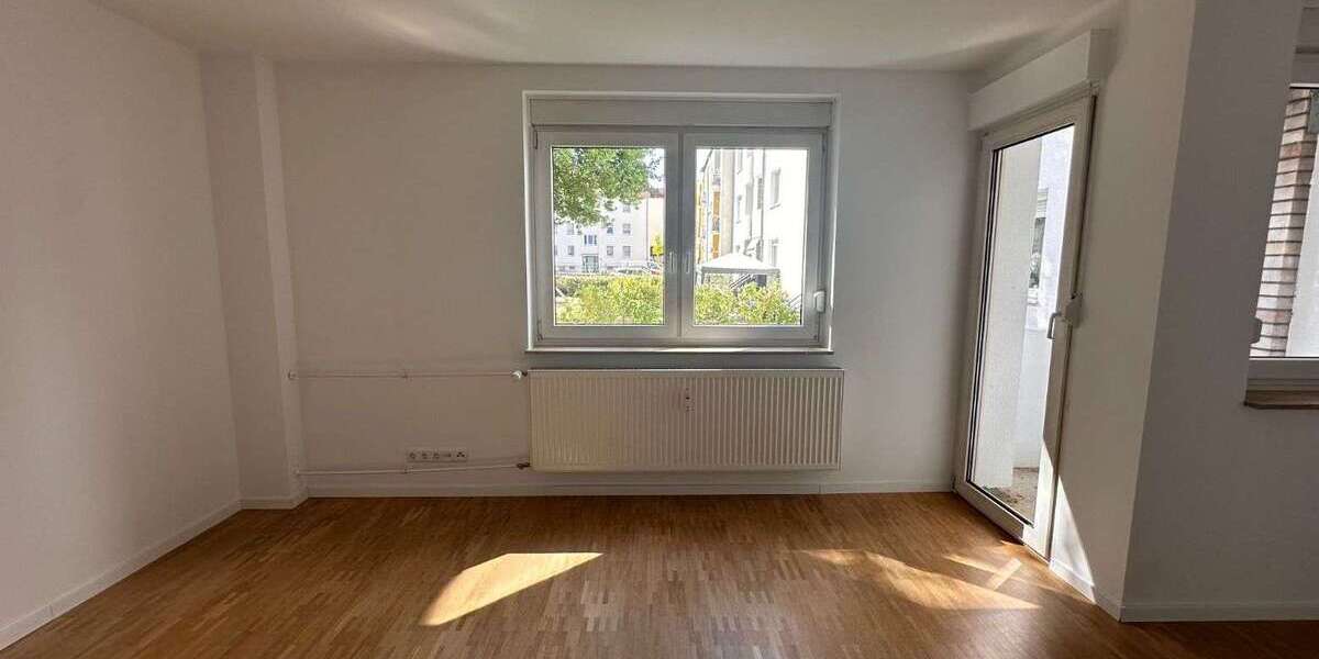 Etagenwohnung Nürnberg Schweinau - 1 Zimmer, 30 m&sup2;, 512&euro; | Angebot:27346242