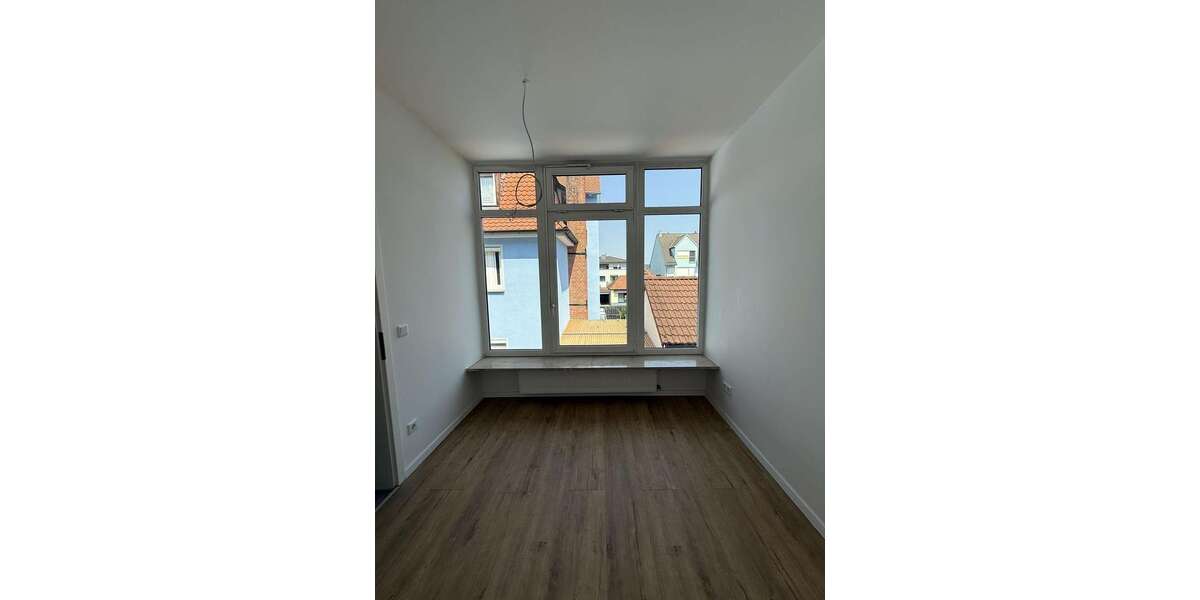 Etagenwohnung Lauf an der Pegnitz Heuchling - 4 Zimmer, 77 m&sup2;, 1.046&euro; | Angebot:27349792