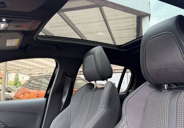 Peugeot 208 65.000 km 17.990 &euro; Hersbruck 91217