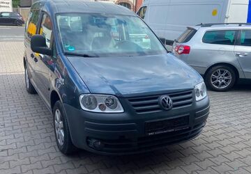 VW Caddy 190.000 km 2.990 &euro; Fürth 90763