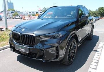 BMW X5 8.900 km 99.900 &euro; Nürnberg 90449