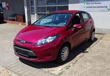 Ford Fiesta 85.000 km 4.890 &euro; Windsbach 91575