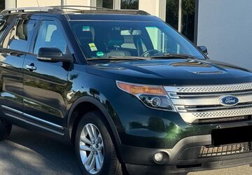 Ford Explorer 300.000 km 9.900 &euro; Nürnberg 90431