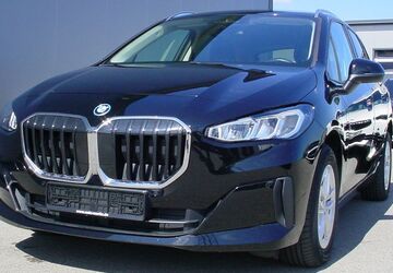 BMW 225 Active Tourer 42.000 km 23.800 &euro; Baiersdorf 91083