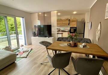 Wohnung Schwabach - 3 Zimmer, 98 m&sup2;, 1.330&euro; | Angebot:27325818