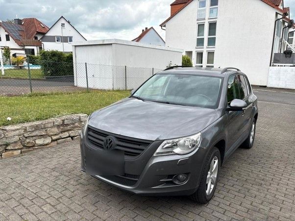 VW Tiguan 226.000 km 6.499 &euro; Nürnberg 90403