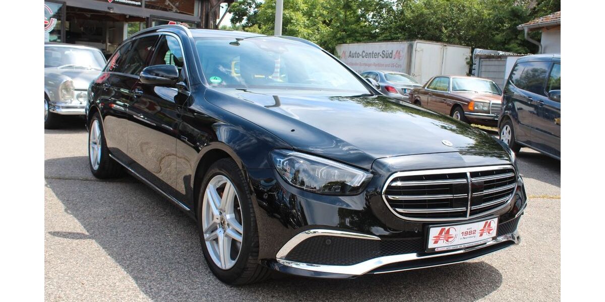 Mercedes-Benz E 300 89.456 km 26.850 &euro; Nürnberg 90475