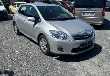 Toyota Auris 163.000 km 5.000 &euro; Fürth 90763