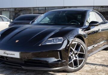 Porsche Taycan 19.900 km 82.990 &euro; Nürnberg 90425