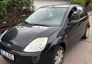Ford Fiesta 176.600 km 700 &euro; Nürnberg 90453