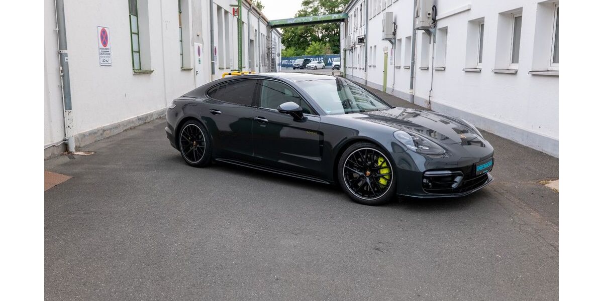 Porsche Panamera 94.000 km 89.900 &euro; Nürnberg 90411