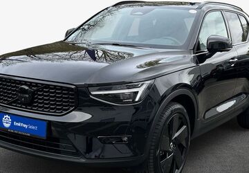 Volvo XC40 14.352 km 36.480 &euro; Nürnberg 90471
