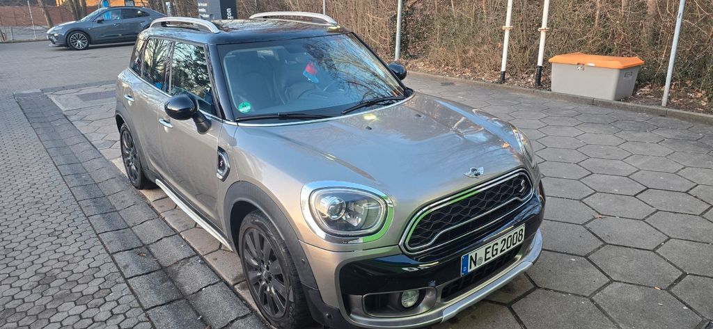 Mini Countryman S (Cooper) 96.000 km 18.300 &euro; Nürnberg 90473