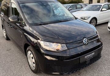 VW Caddy Maxi 73.700 km 25.950 &euro; Fuerth 90763