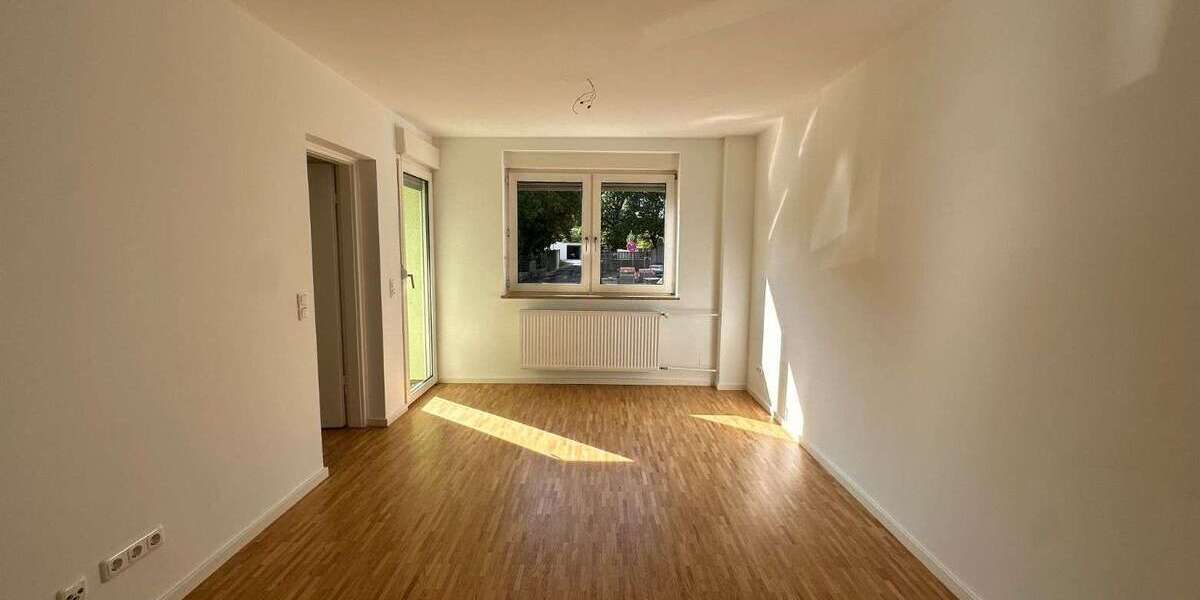 Etagenwohnung Nürnberg Schweinau - 2 Zimmer, 48 m&sup2;, 678&euro; | Angebot:27017943