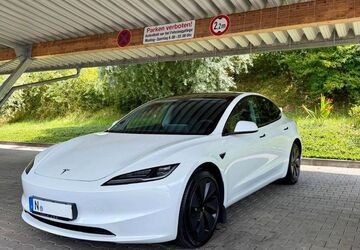 Tesla Model 3 27.850 km 44.950 &euro; Schwaig bei Nürnberg 90571