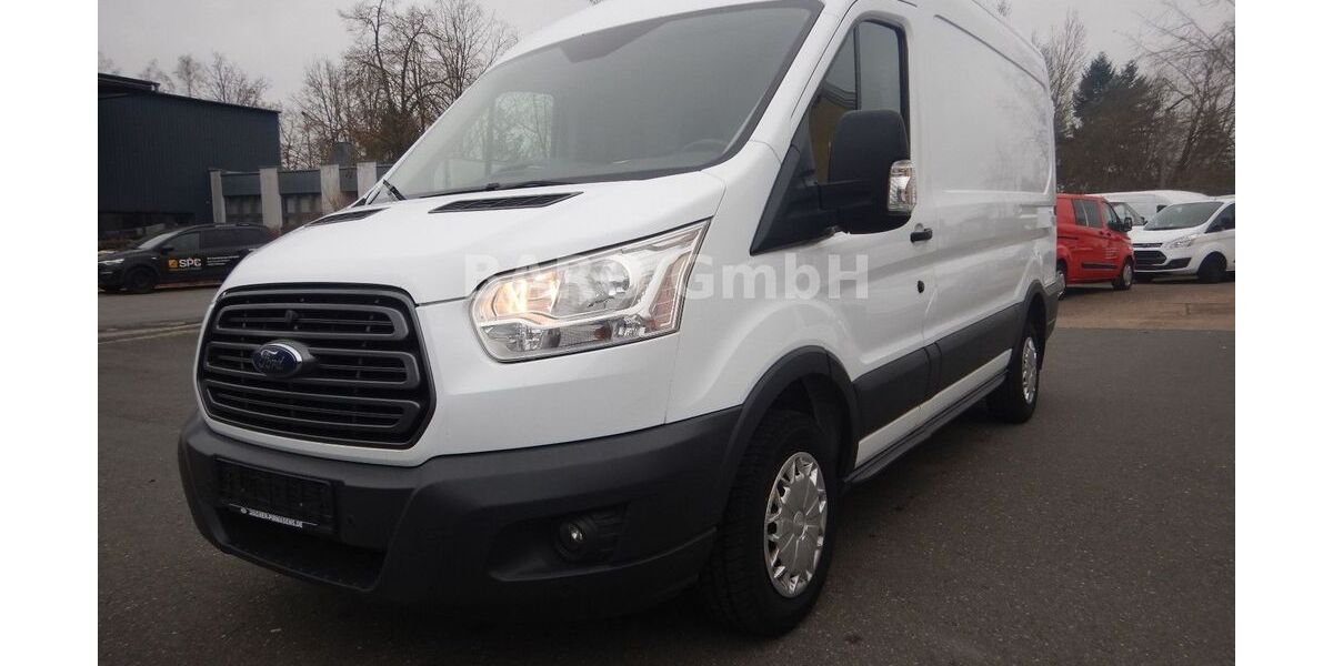 Ford Transit 198.054 km 8.400 &euro; Nürnberg 90449