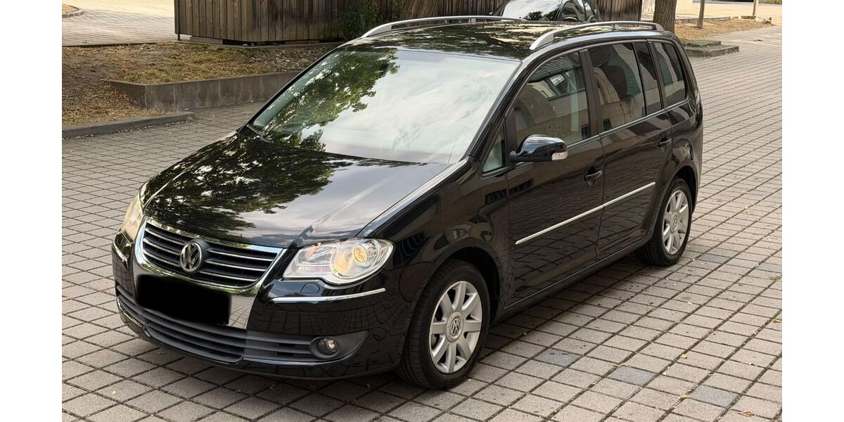 VW Touran 249.000 km 3.400 &euro; Nürnberg 90441