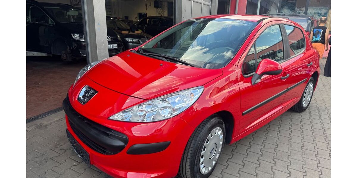 Peugeot 207 100.000 km 2.990 &euro; Forchheim 91301