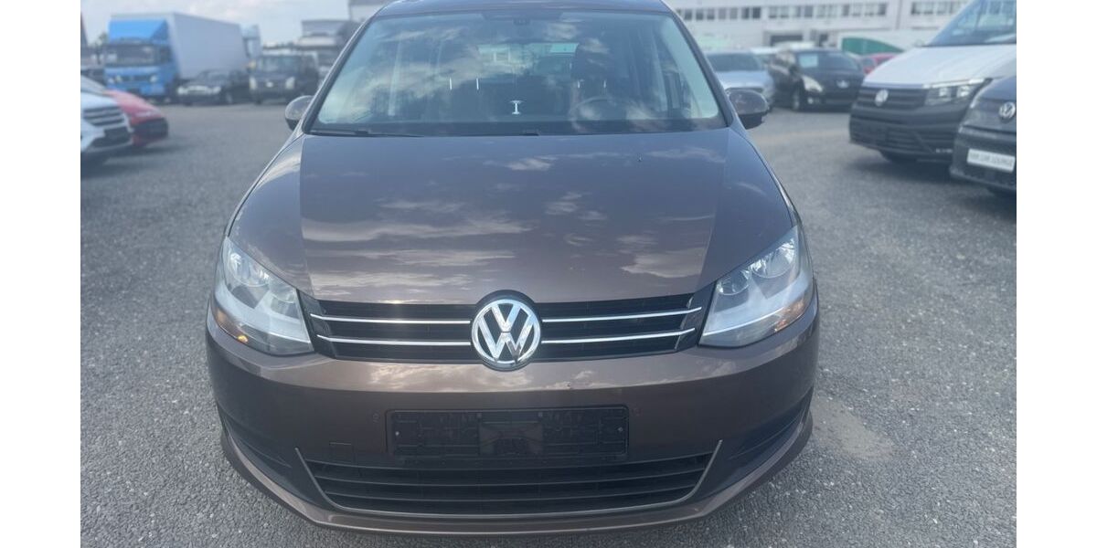 VW Sharan 213.422 km 9.450 &euro; Nürnberg 90431
