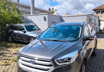 Ford Kuga 35.025 km 14.500 &euro; Nürnberg 90439