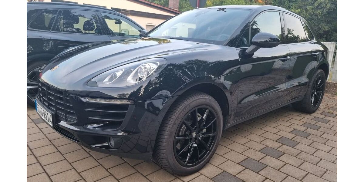 Porsche Macan 329.000 km 22.800 &euro; Nürnberg 90431