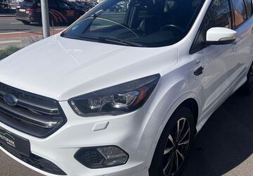 Ford Kuga 88.000 km 12.900 &euro; Nürnberg 90449