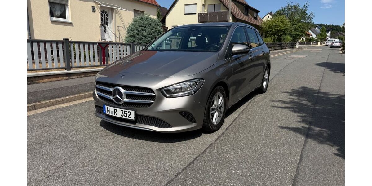 Mercedes-Benz B 180 79.500 km 19.590 &euro; Nürnberg 90443