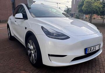 Tesla Model Y 34.300 km 39.200 &euro; Erlangen 91054