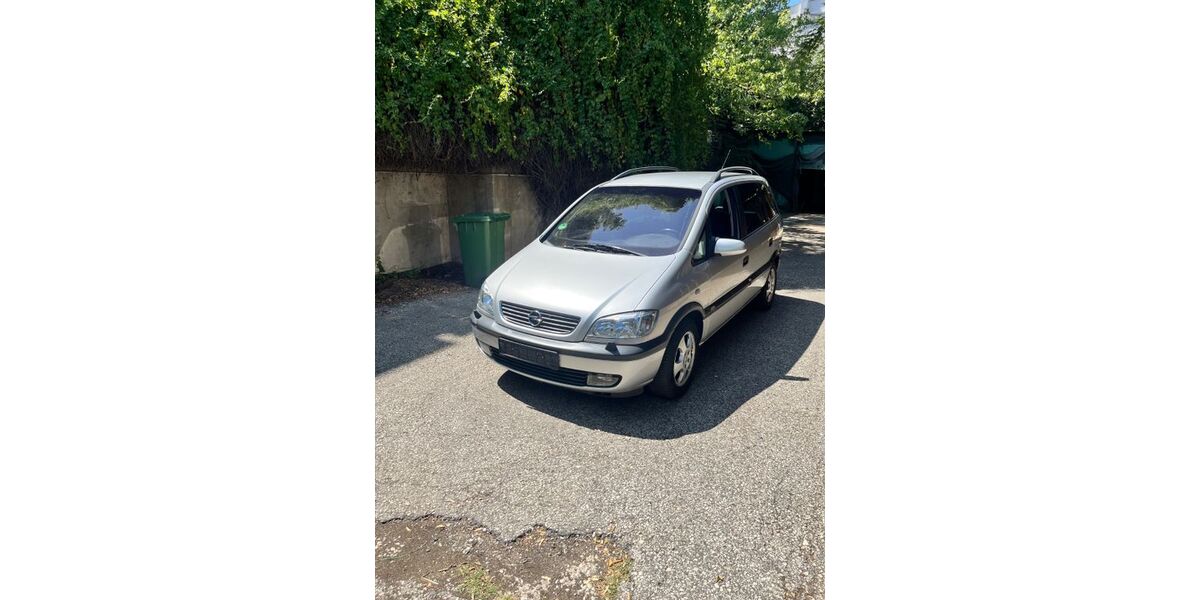 Opel Zafira 124.850 km 2.222 &euro; Fürth 90763