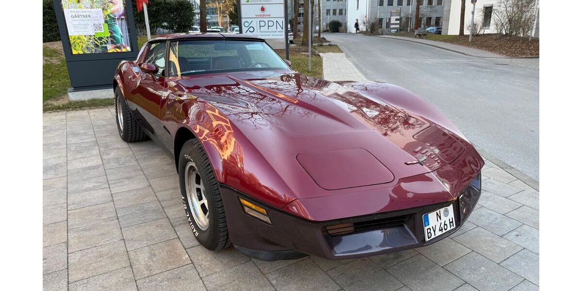 Corvette C3 98.650 km 28.999 &euro; Nürnberg 90431