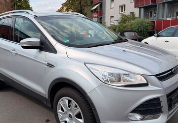 Ford Kuga 40.000 km 11.600 &euro; Nürnberg 90431