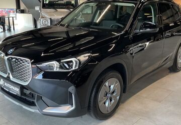 BMW iX1 24.300 km 38.980 &euro; Forchheim 91301