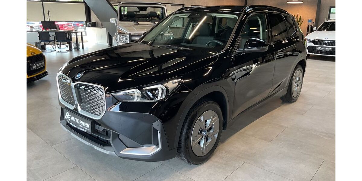 BMW iX1 24.300 km 38.980 &euro; Forchheim 91301