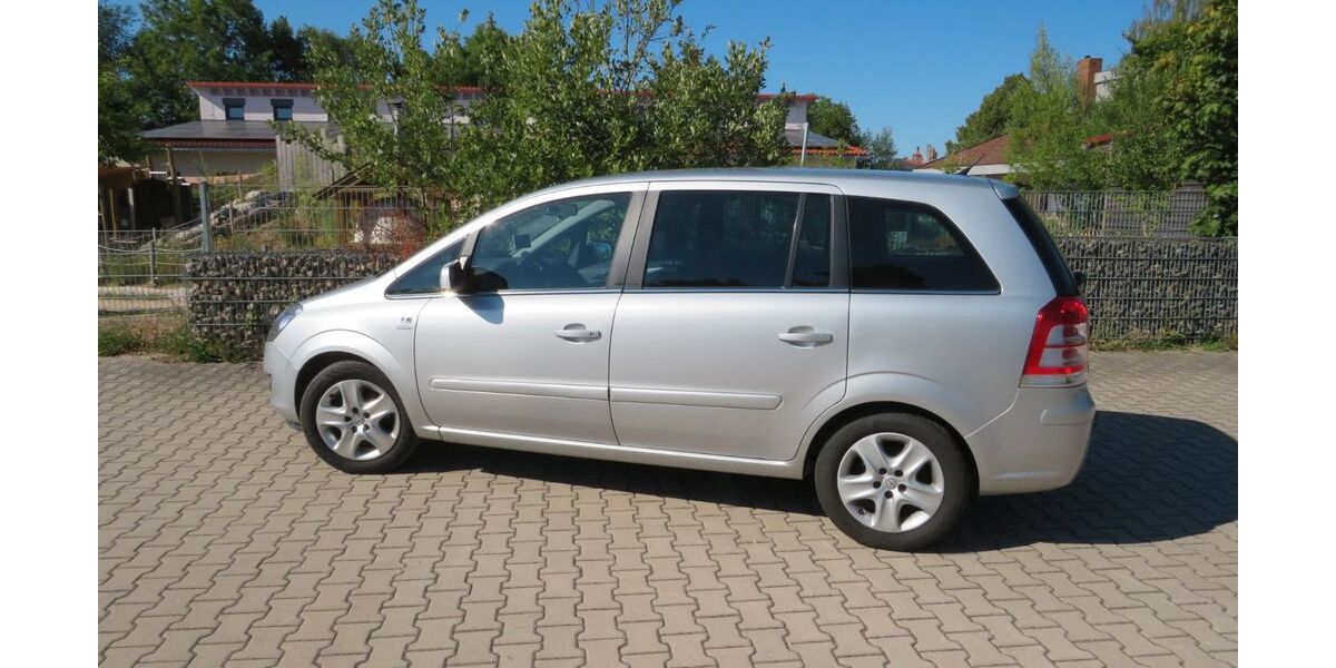 Opel Zafira 110.000 km 5.900 &euro; Abenberg 91183