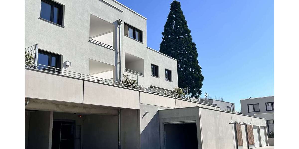 Etagenwohnung Schwabach - 4 Zimmer, 102 m&sup2;, 1.600&euro; | Angebot:27030804