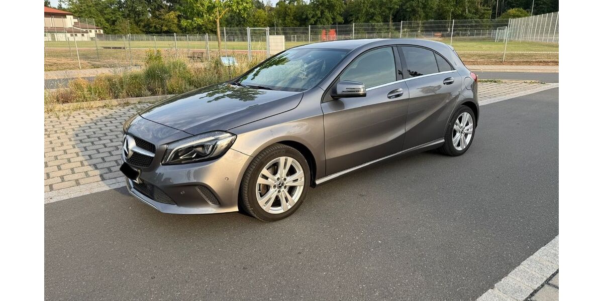 Mercedes-Benz A 180 50.000 km 15.990 &euro; Heroldsbach 91336