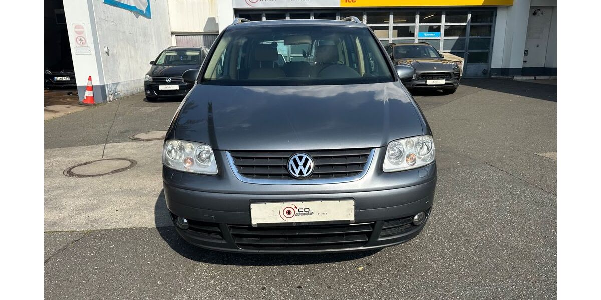 VW Touran 388.000 km 1.450 &euro; Nürnberg 90451